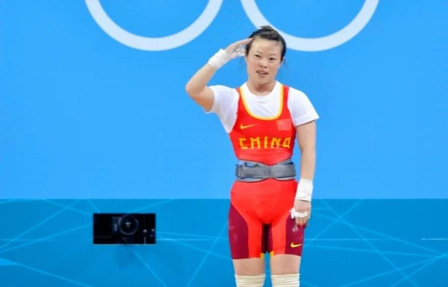 湖南举重金牌_湖南中学举重冠军_湖南举重队冠军